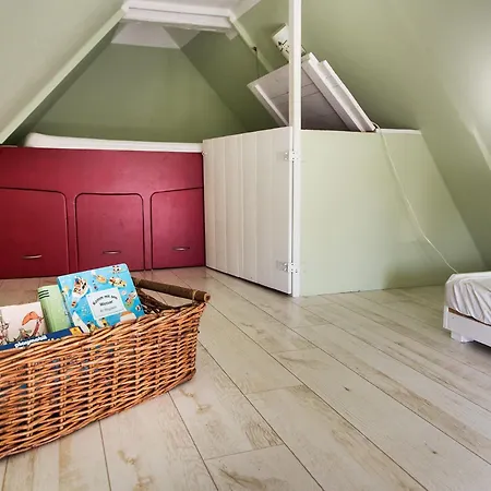 Apartament Gut Petersdorf - Ideal Fuer Familien Und Hunde - Mit Kamin, Parkblick, Terrasse, Eingezaeuntem Garten Und E-ladestation