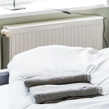 Gut Petersdorf - Ideal Für Familien Und Hunde - Mit Kamin, Parkblick, Terrasse, Eingezäuntem Garten Und E-ladestation Apartment *