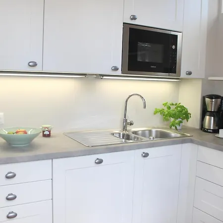 Gut Petersdorf - Ideal Für Familien Und Hunde - Mit Kamin, Parkblick, Terrasse, Eingezäuntem Garten Und E-ladestation Apartment Lensahn