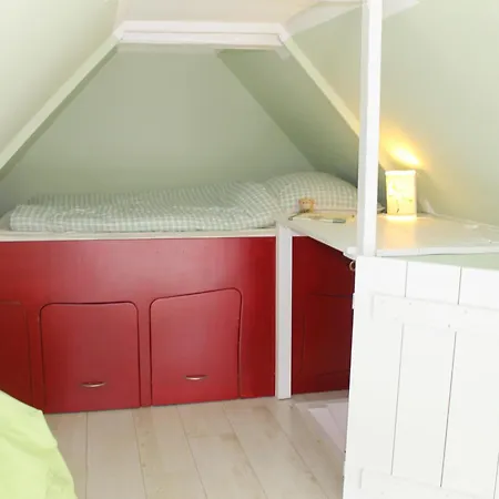 Gut Petersdorf - Ideal Für Familien Und Hunde - Mit Kamin, Parkblick, Terrasse, Eingezäuntem Garten Und E-ladestation *